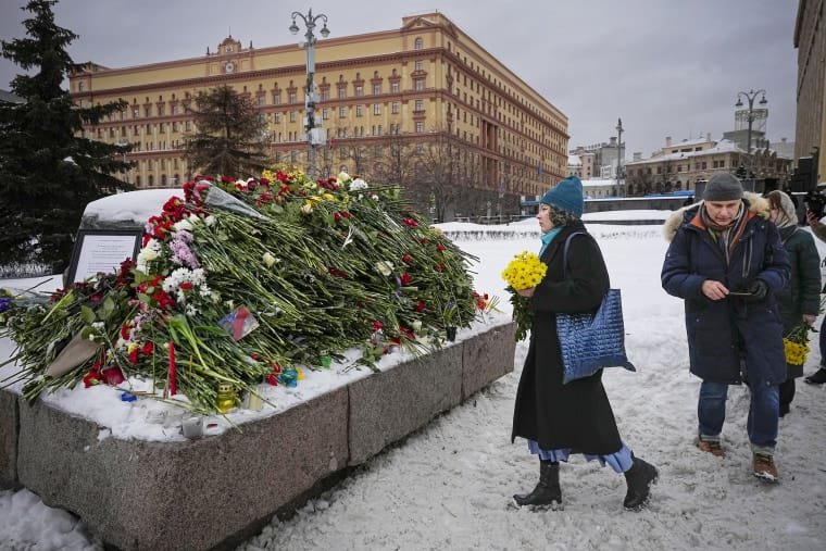 Navalny's funeral 